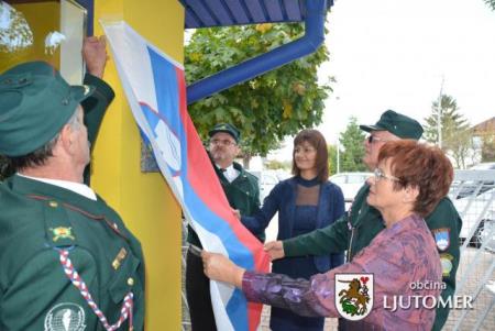 Spominsko obeležje6